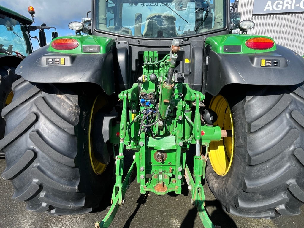 Tracteur JOHN DEERE 6155R - photo slide 12