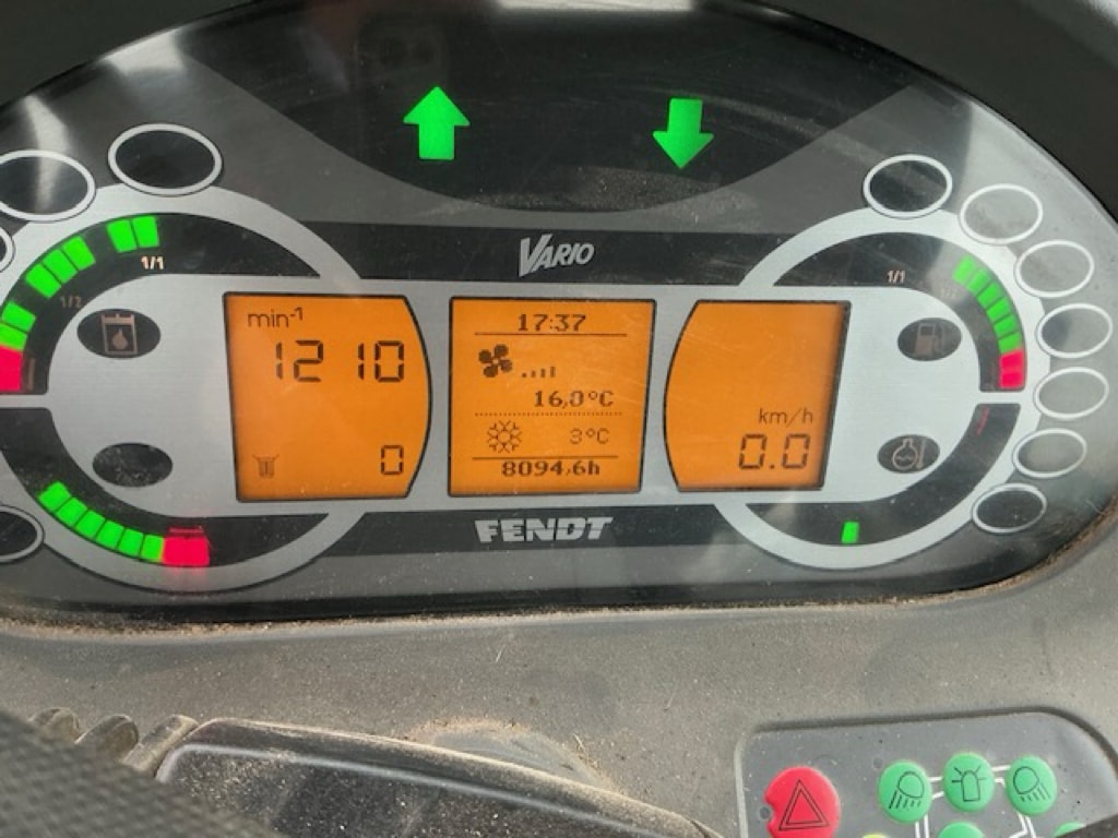 Tracteur FENDT 714 VARIO PROFI - photo slide 8