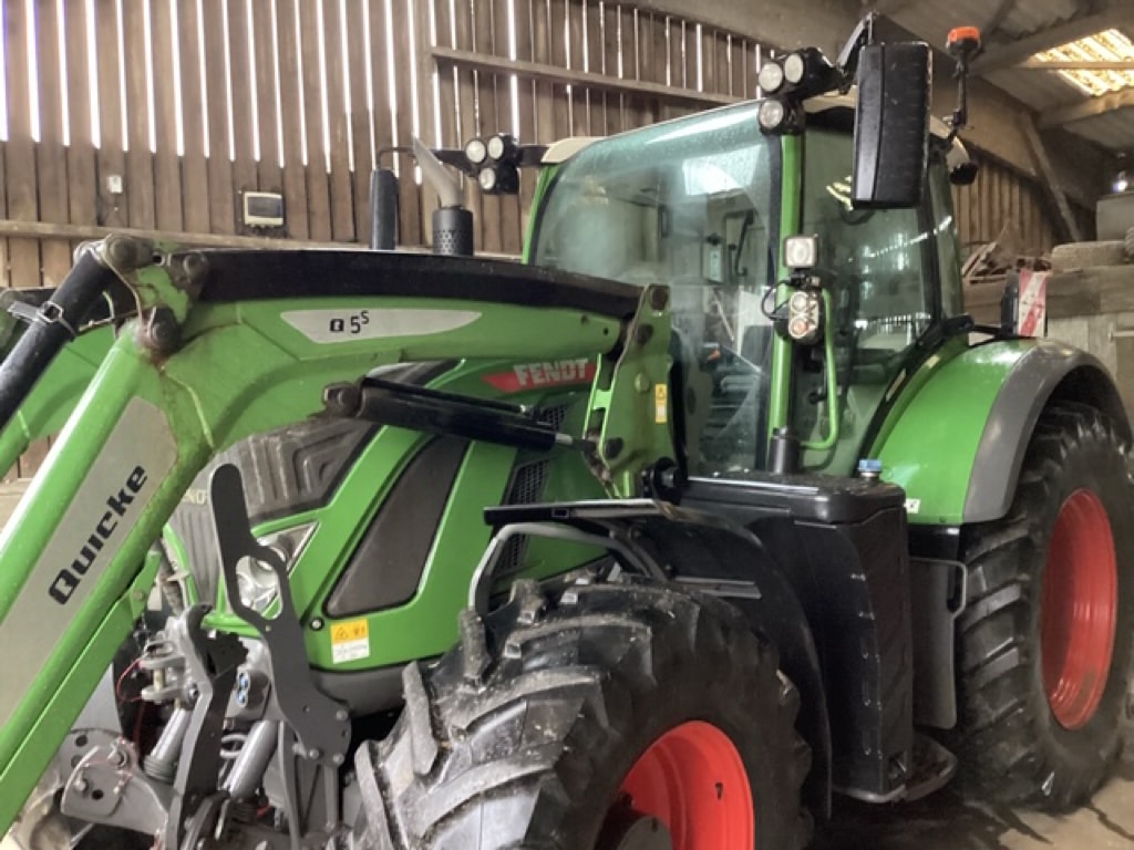 Tracteur FENDT 714 ONE Profi - photo slide 2
