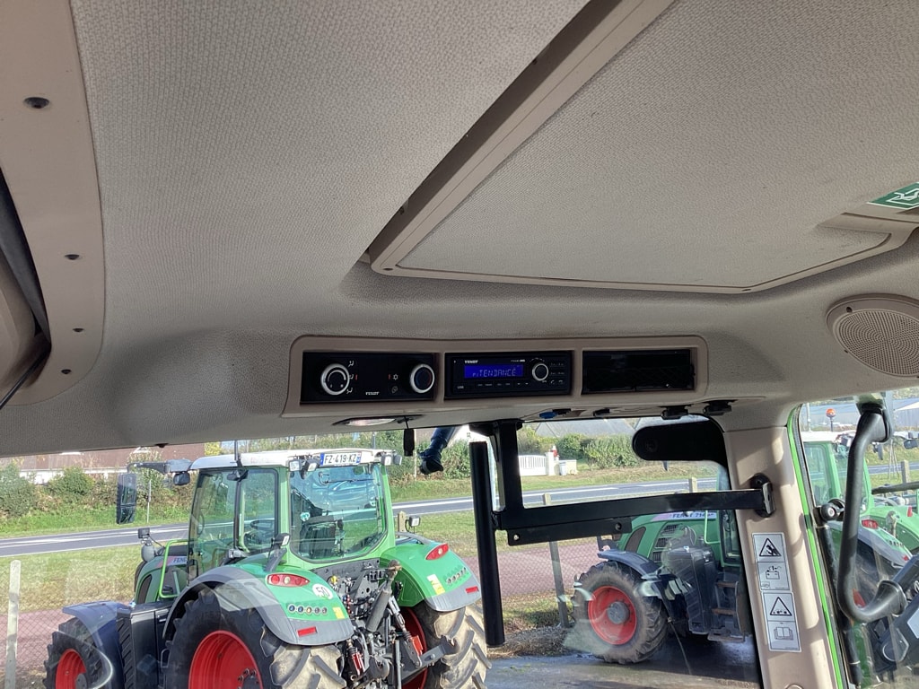 Tracteur FENDT 512 S4 Power - photo slide 8