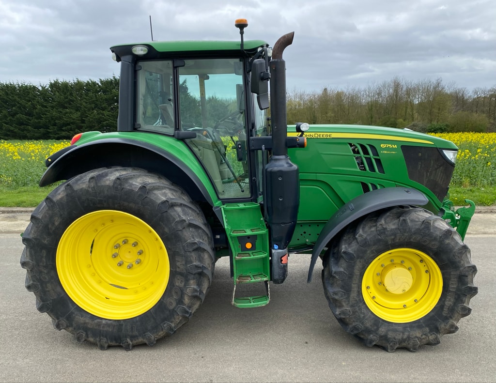 Tracteur JOHN DEERE 6175M - photo slide 12