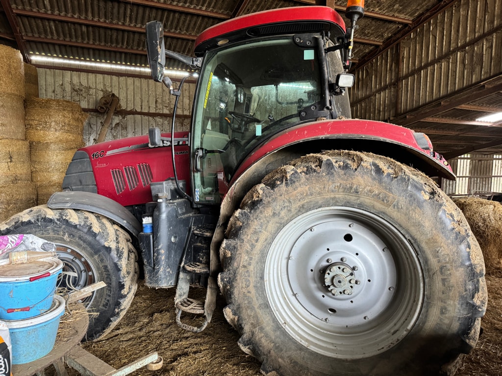 Tracteur CASE IH Puma 160 - photo slide 1