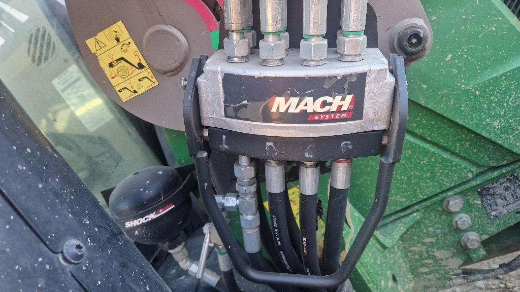 Tracteur chargeur JOHN DEERE 6130R - photo slide 14