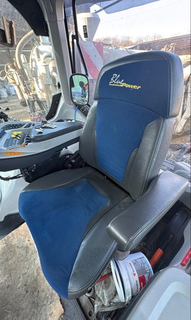 Tracteur NEW HOLLAND T7.315 - photo slide 18