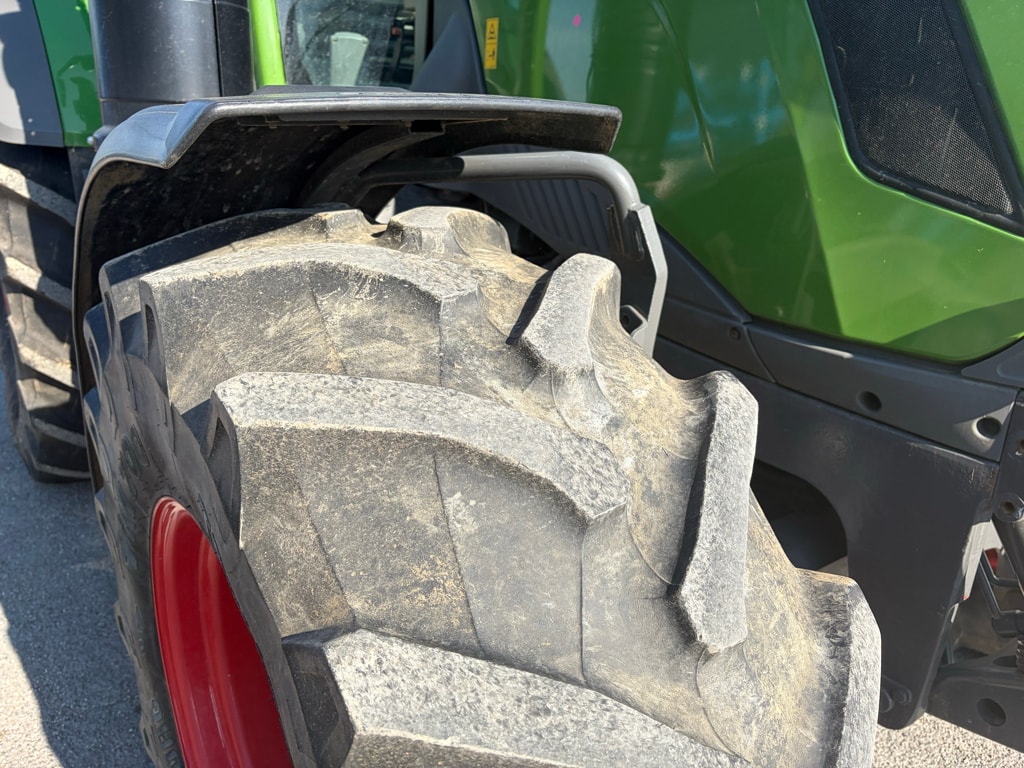 Tracteur FENDT 311 S4 PROFI - photo slide 4