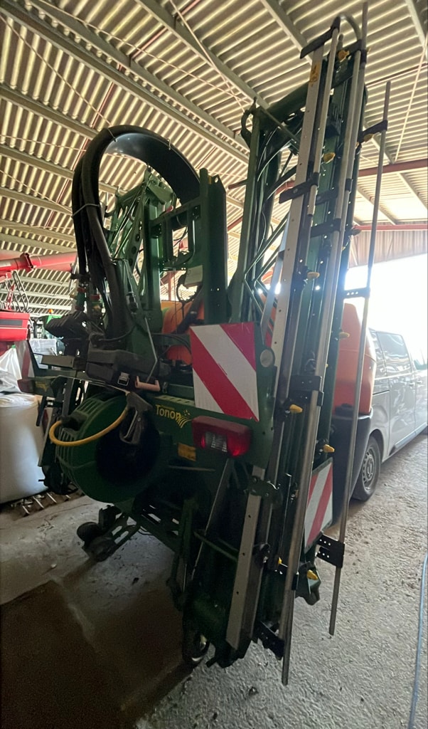 Pulverisateur AMAZONE UF901 - photo slide 4