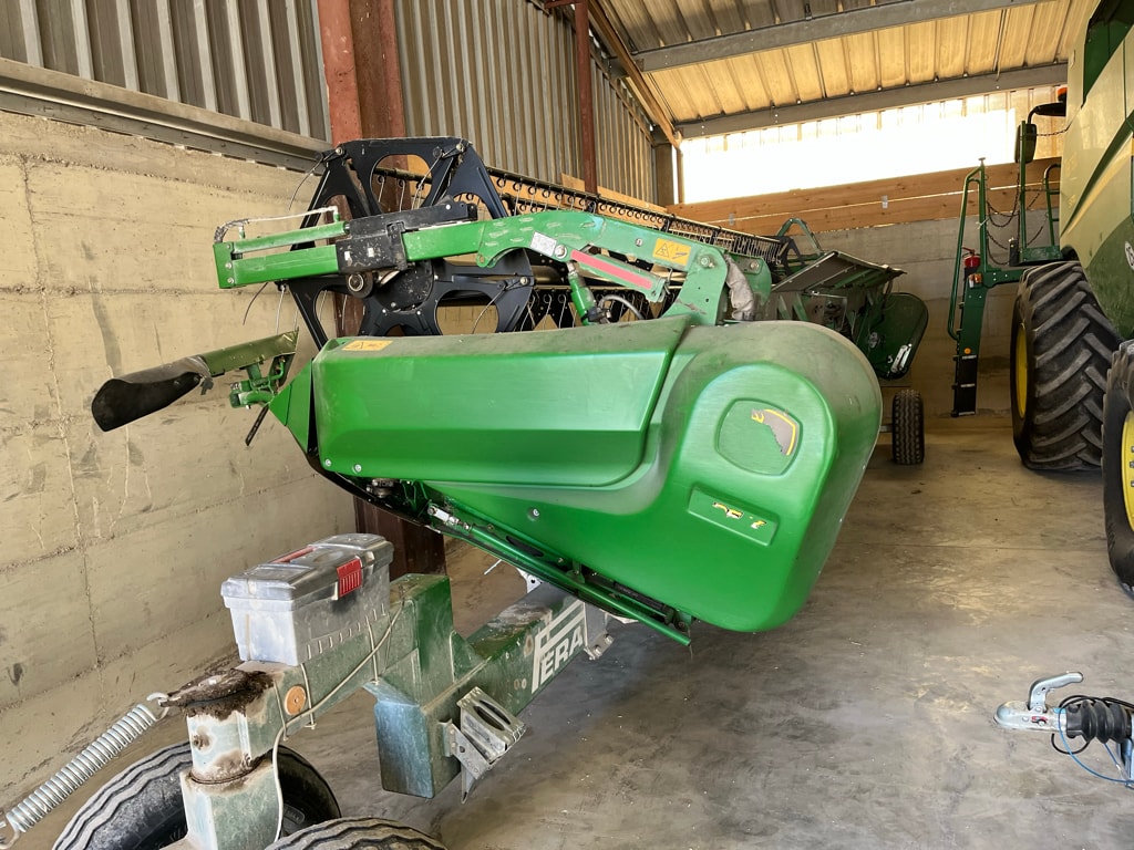 Moissonneuse JOHN DEERE S670 - photo slide 8