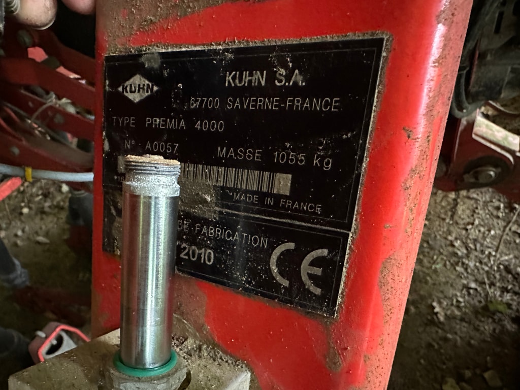 Semoir en ligne KUHN Premia 4000 - photo slide 5