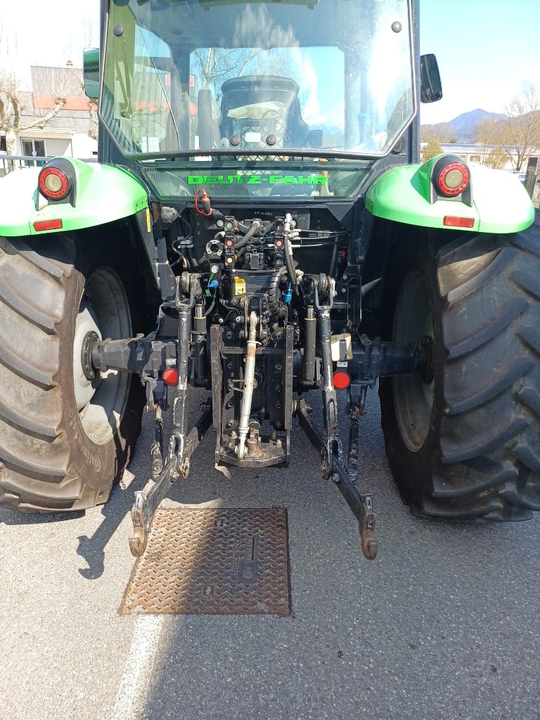 Tracteur DEUTZ FAHR 5100 C - photo slide 11