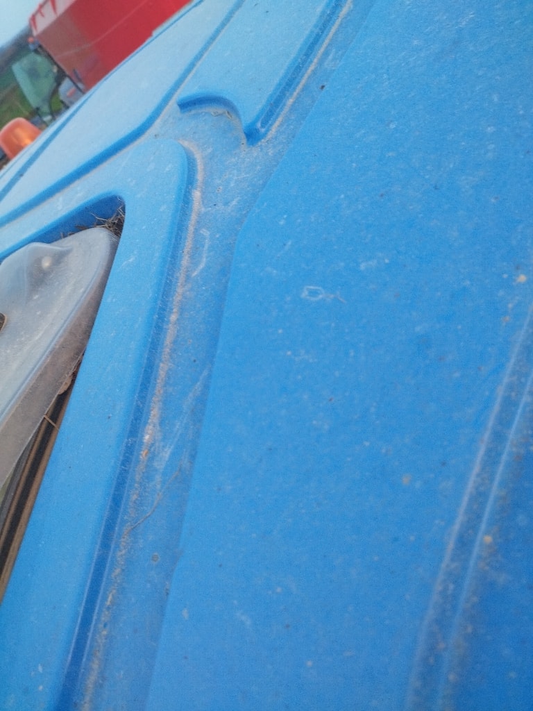 Tracteur chargeur NEW HOLLAND T6020 PLUS - photo slide 6