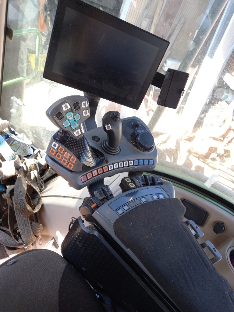 Tracteur FENDT 314 PROFI + - photo slide 16