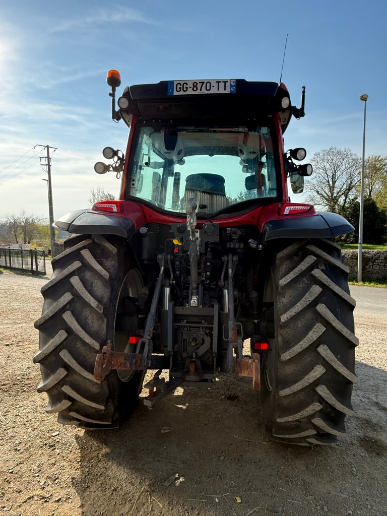 Tracteur VALTRA G115H - photo slide 6
