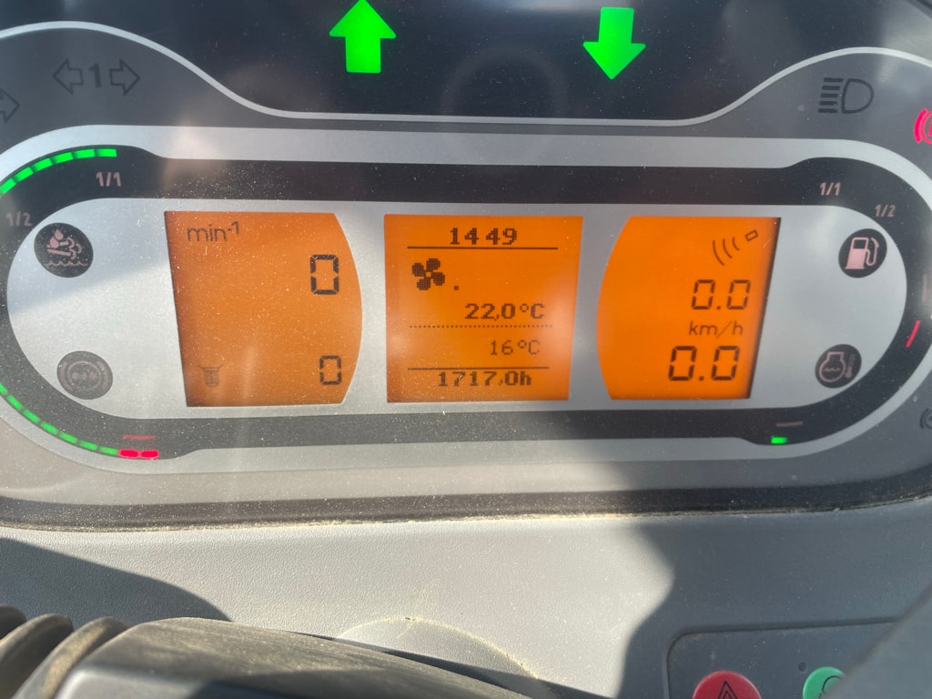 Tracteur 716 profi plus S4 - photo slide 7