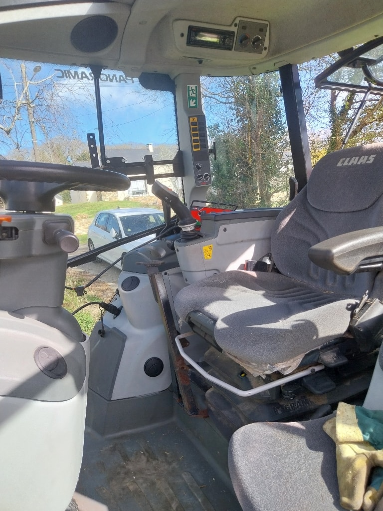 Tracteur chargeur CLAAS ARION 430 - photo slide 26