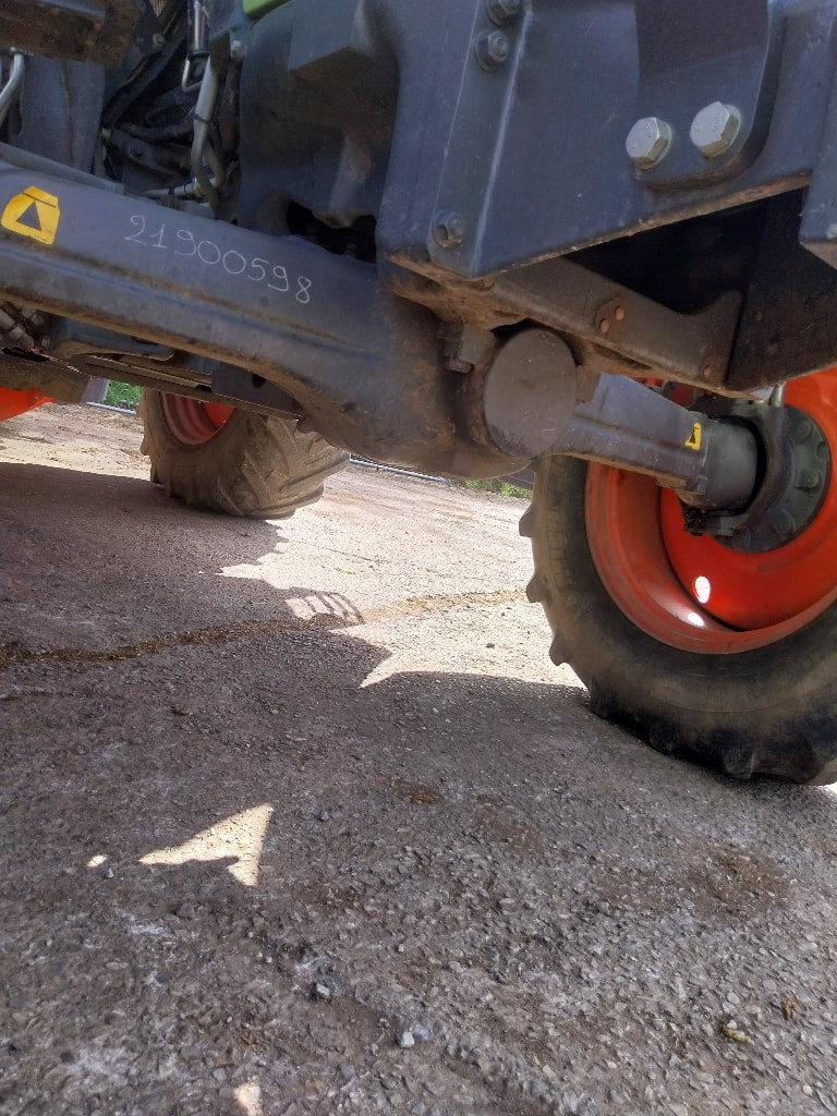 Tracteur chargeur CLAAS ARION 430 - photo slide 15