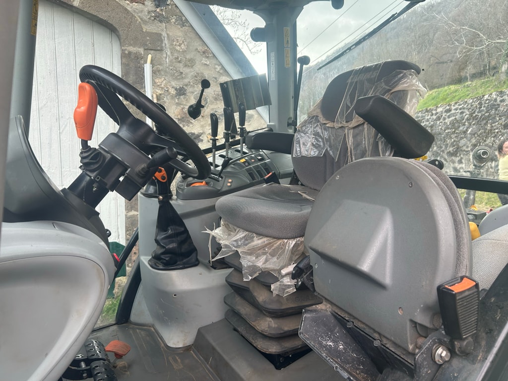 Tracteur chargeur CLAAS ATOS 350 - photo slide 14