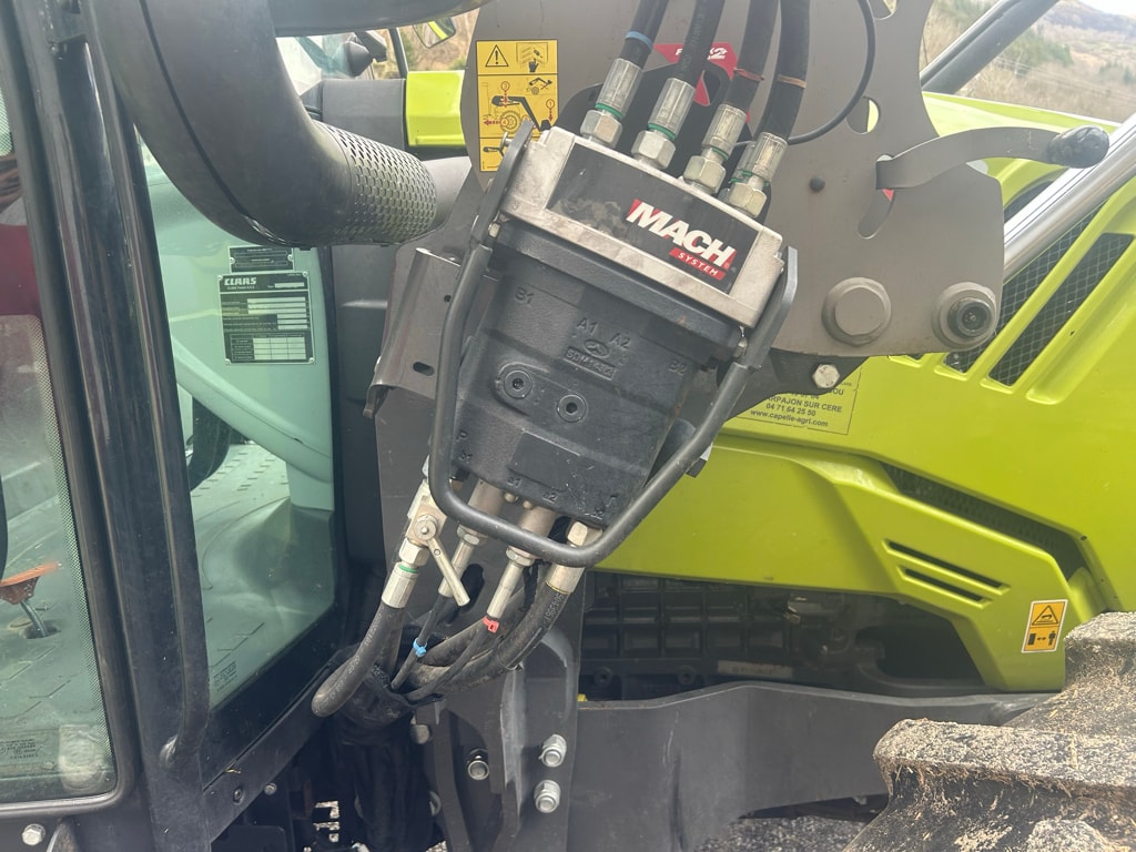Tracteur chargeur CLAAS ATOS 350 - photo slide 12