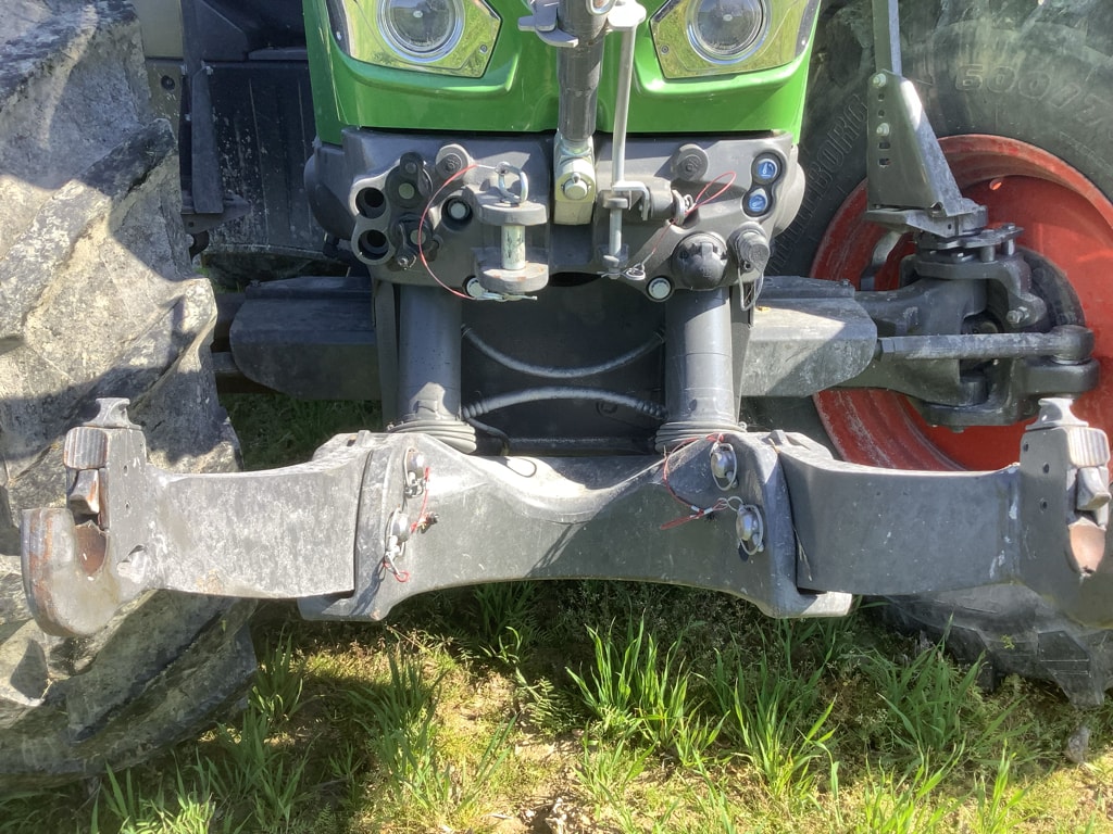 Tracteur FENDT 828 VARIO PROFI + - photo slide 15