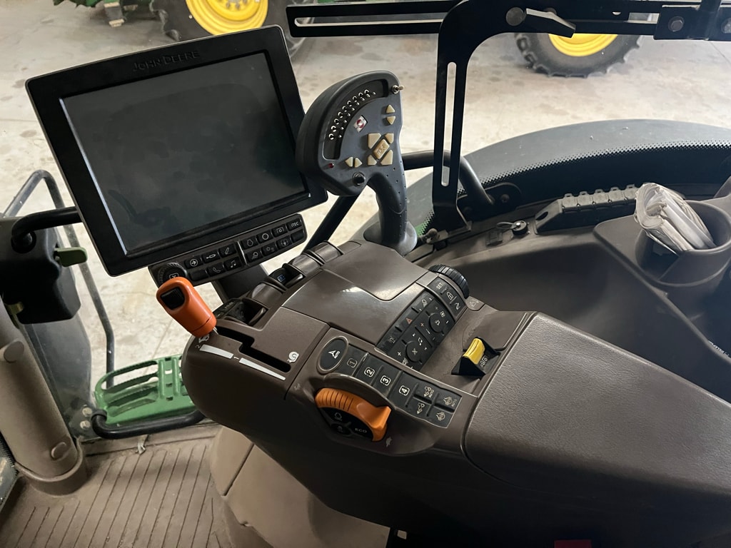 Tracteur JOHN DEERE 6175R - photo slide 13