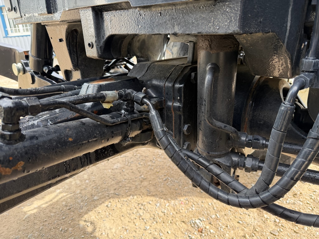 Tracteur NEW HOLLAND T6.155 EC - photo slide 17