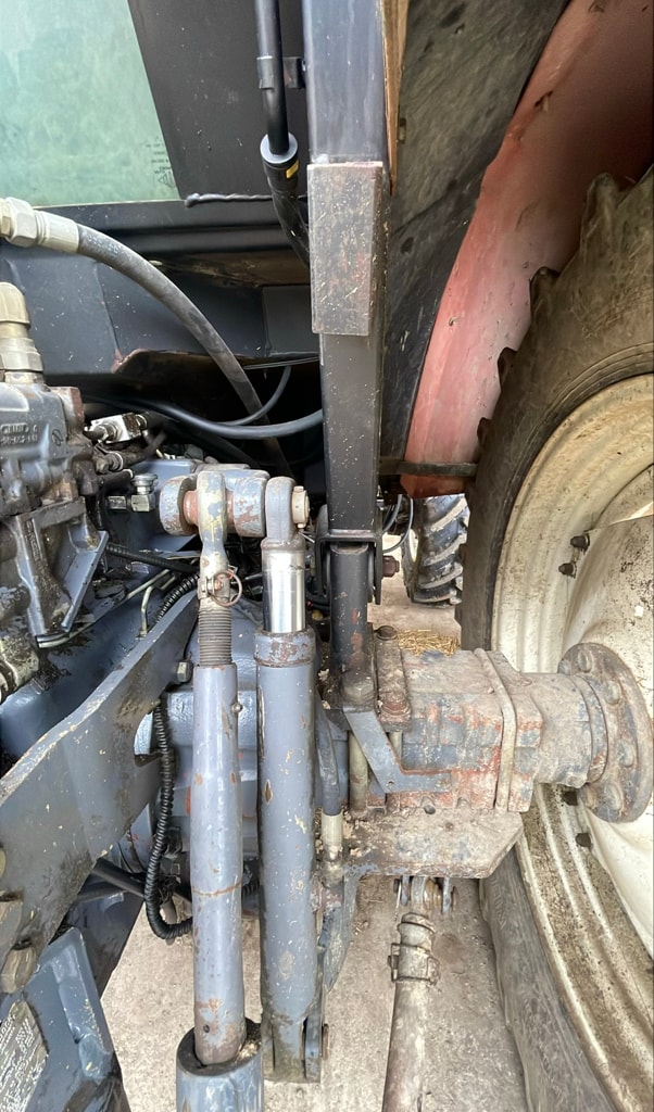 Tracteur NEW HOLLAND TS 100 - photo slide 6