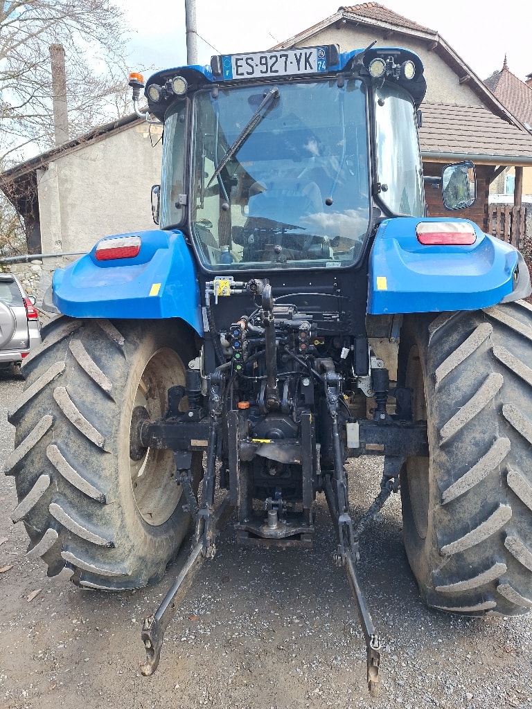 Tracteur NEW HOLLAND T5.120 - photo slide 9