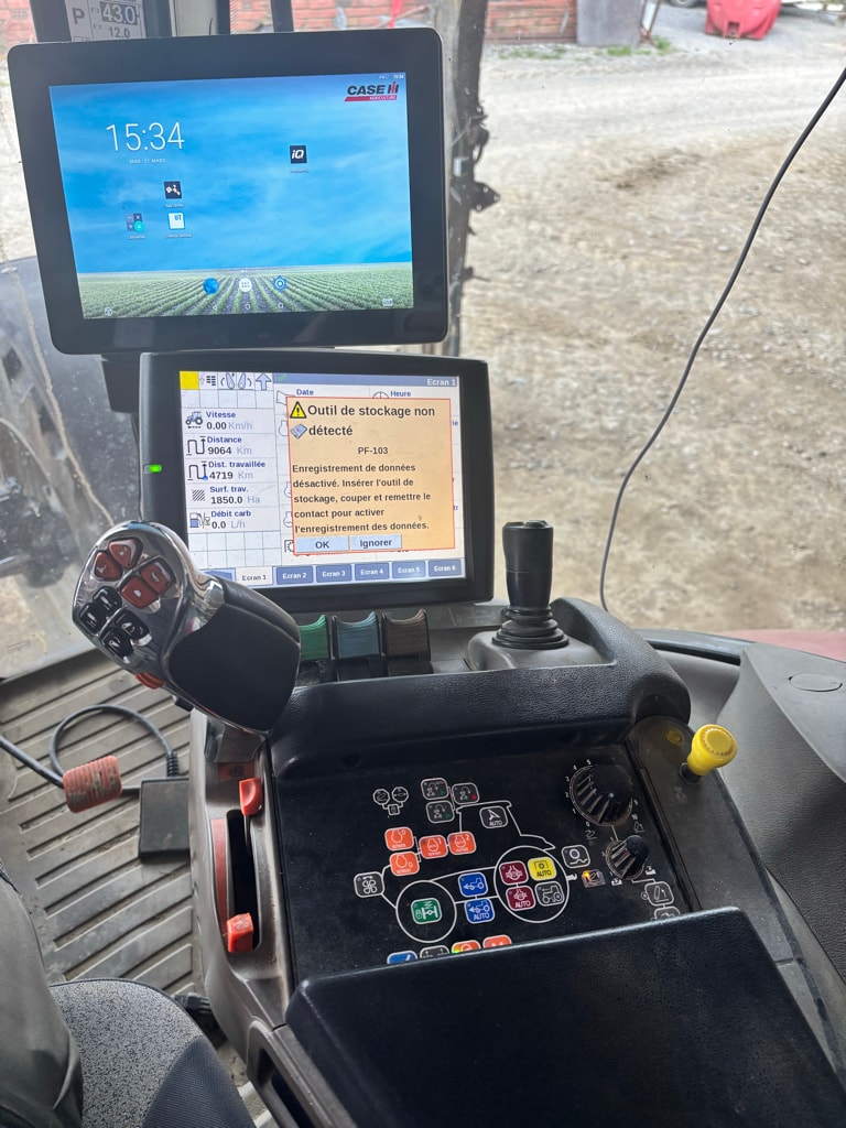 Tracteur CASE IH PUMA 175 CVX - photo slide 11