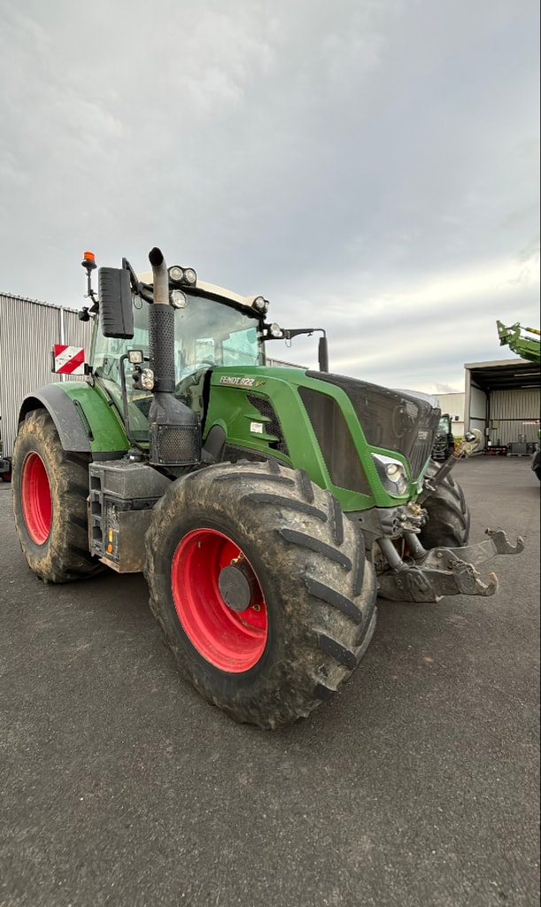Tracteur FENDT 822 - photo slide 2