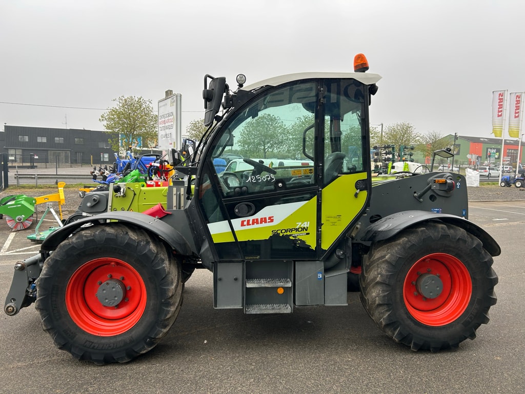 Telescopique CLAAS SCORPION 741 VARIPOWER - photo slide 4