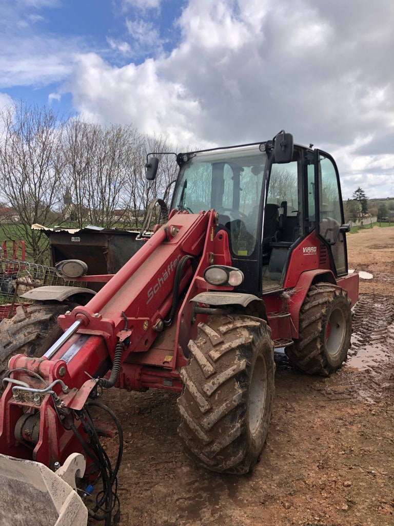 Valet de ferme SCHAEFFER 8610 T - photo slide 2