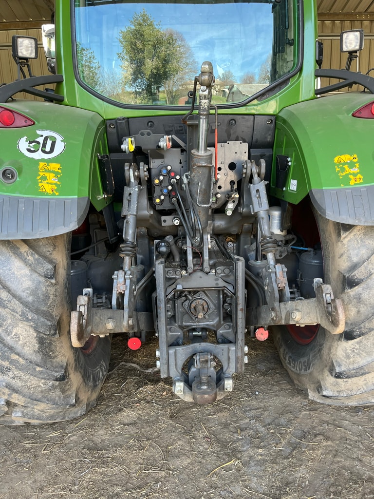 Tracteur FENDT 716 VARIO POWER - photo slide 4