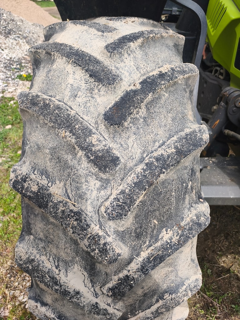 Tracteur CLAAS ARION 630 - photo slide 6