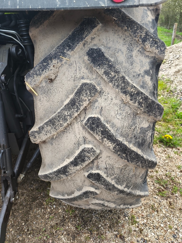 Tracteur CLAAS ARION 630 - photo slide 7
