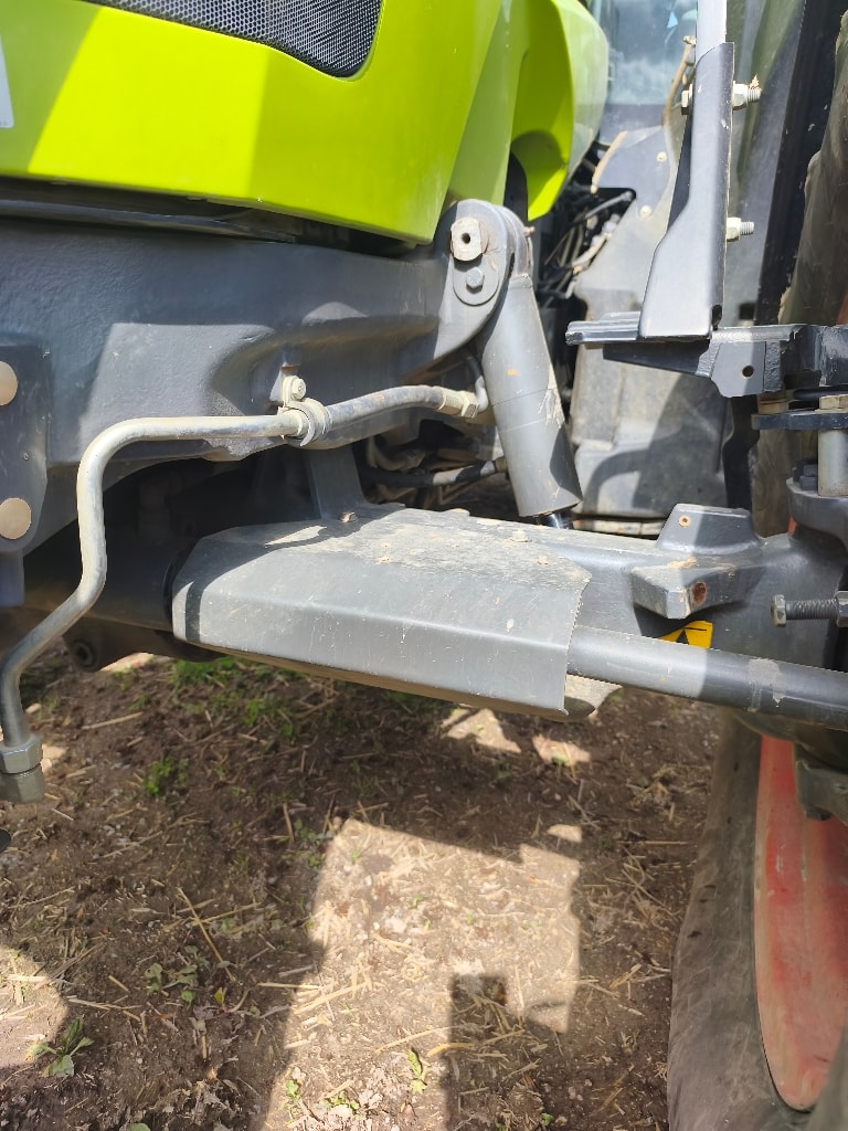 Tracteur CLAAS ARION 630 - photo slide 9