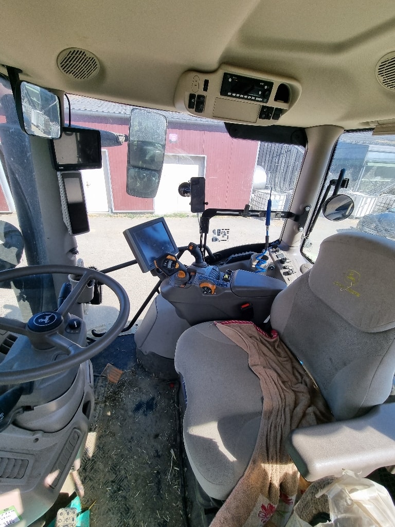Tracteur chargeur JOHN DEERE 6R 150 - photo slide 8