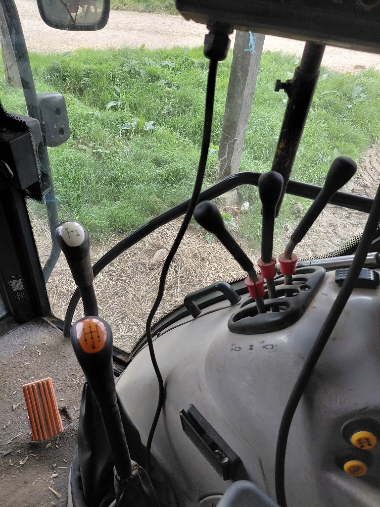 Tracteur LANDINI LEGEND 115 - photo slide 10