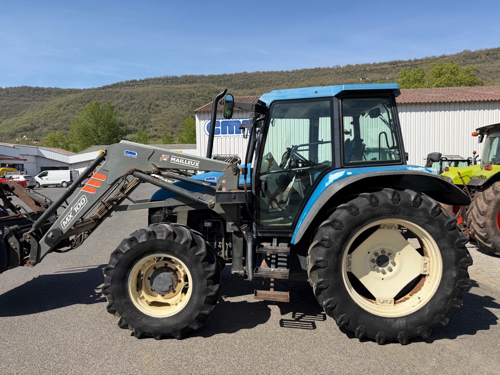 Tracteur chargeur NEW HOLLAND TS 100 - photo slide 6