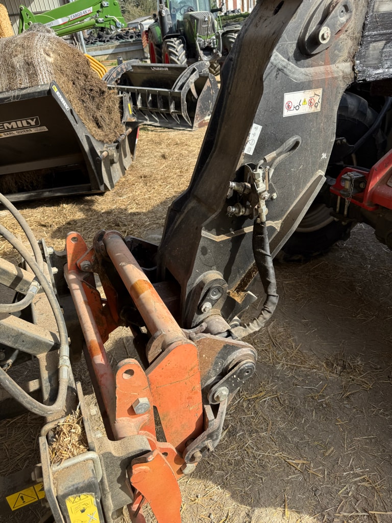 Chariot télescopique MANITOU MLT 741 140 V+ ELITE - photo slide 16