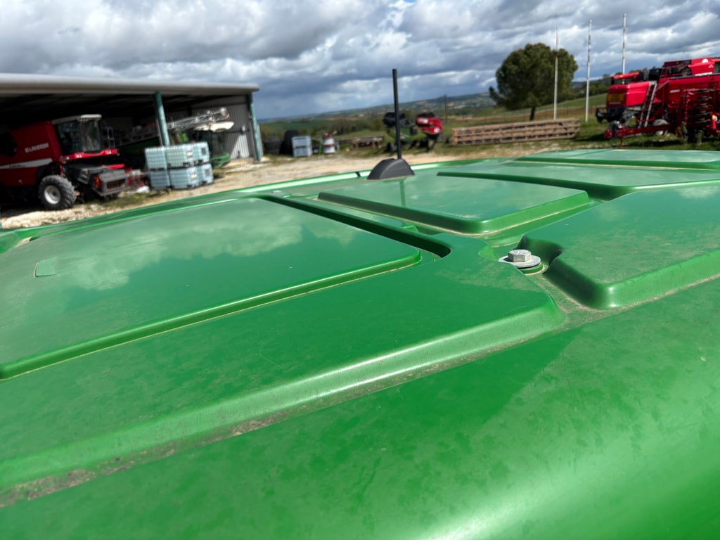 Tracteur JOHN DEERE 6155 - photo slide 10