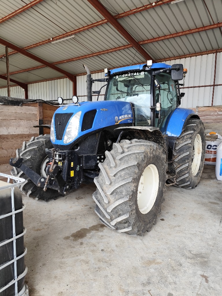Tracteur NEW HOLLAND T 7.270 ac - photo slide 2
