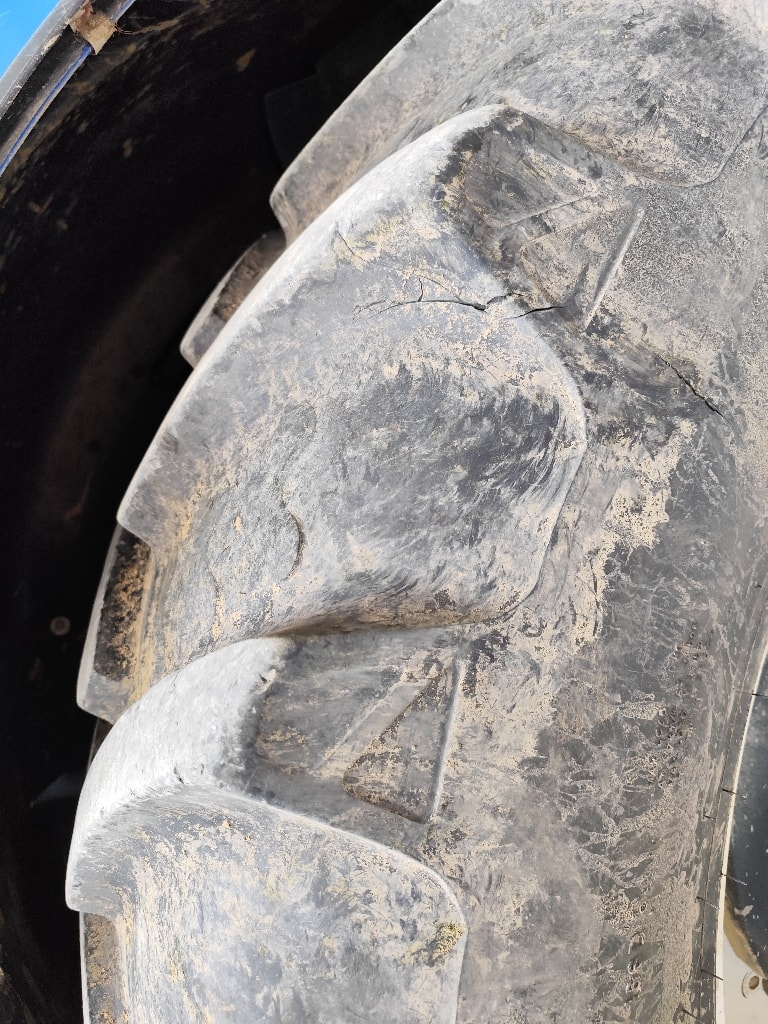 Tracteur NEW HOLLAND T 7.270 ac - photo slide 9