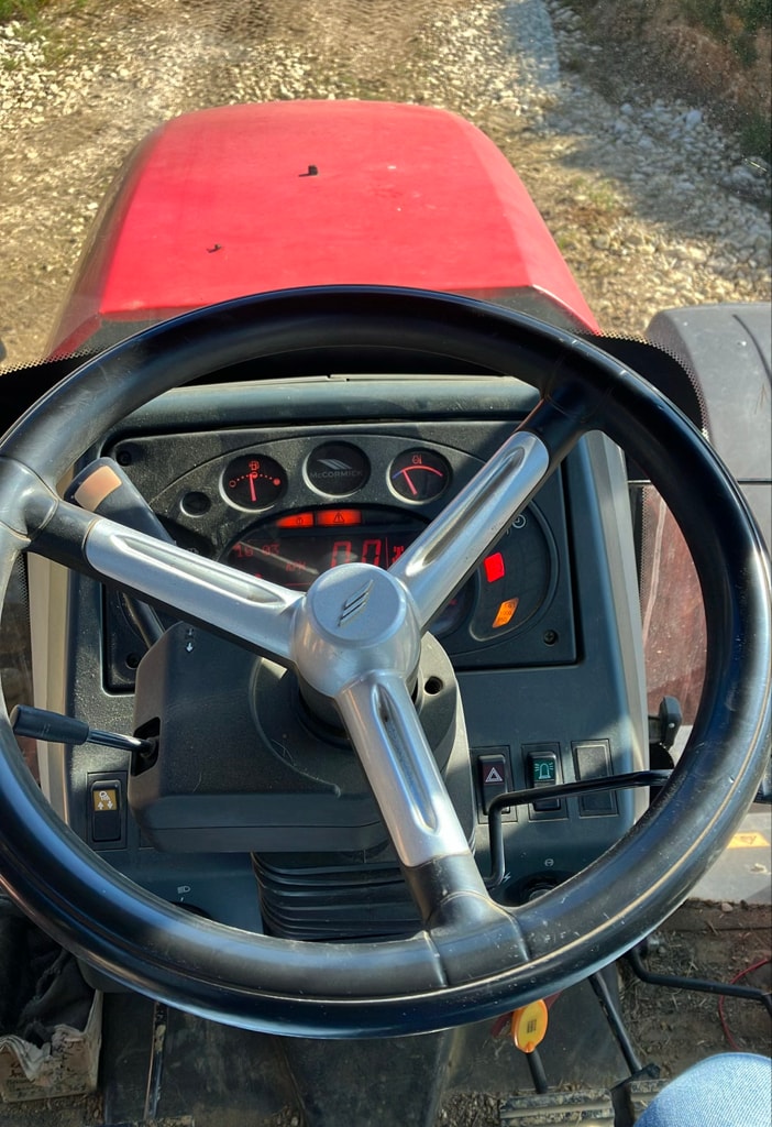 Tracteur MC CORMICK Xtx165xtraspeed - photo slide 17