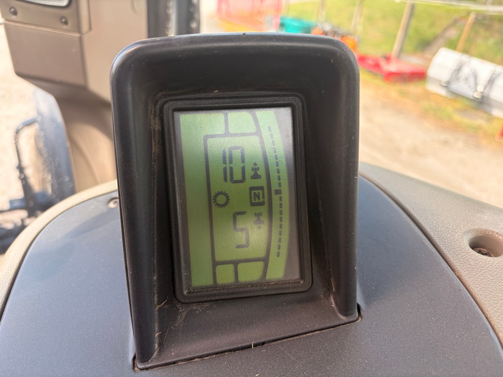 Tracteur CASE IH PUMA 140 - photo slide 11