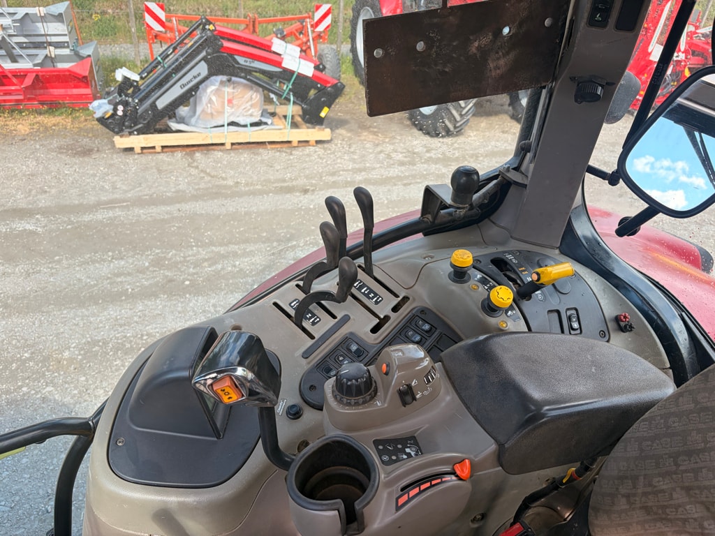 Tracteur CASE IH PUMA 140 - photo slide 9