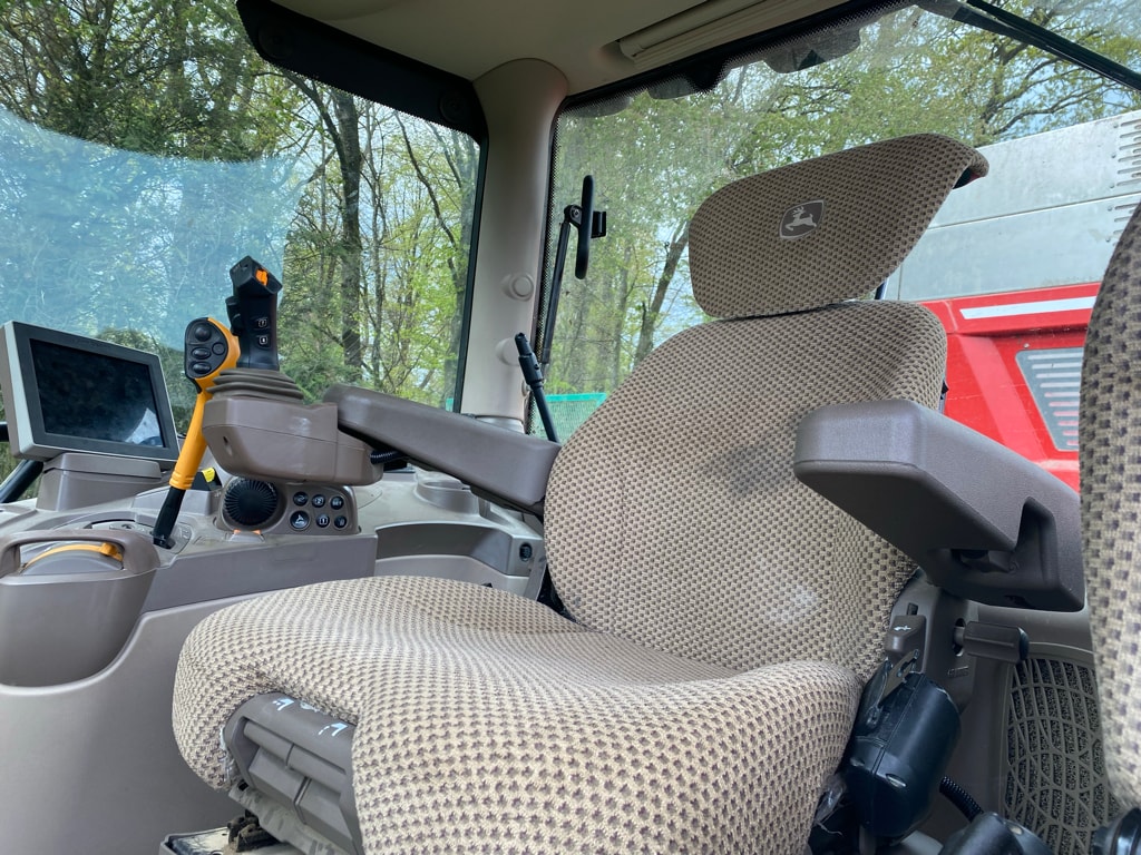 Tracteur JOHN DEERE 6R 195 - photo slide 14