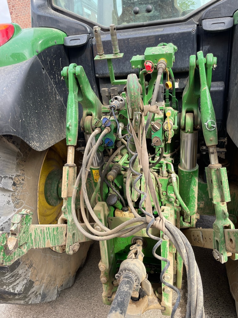 Tracteur JOHN DEERE 6155M - photo slide 8
