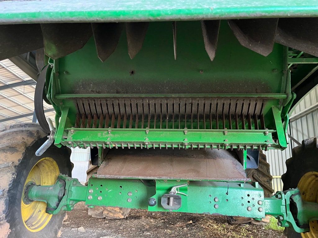 Moissonneuse JOHN DEERE 9560 I STS - photo slide 13