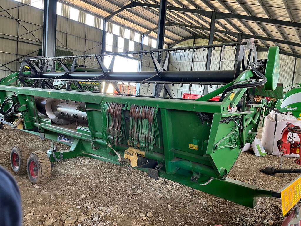 Moissonneuse JOHN DEERE 9560 I STS - photo slide 21