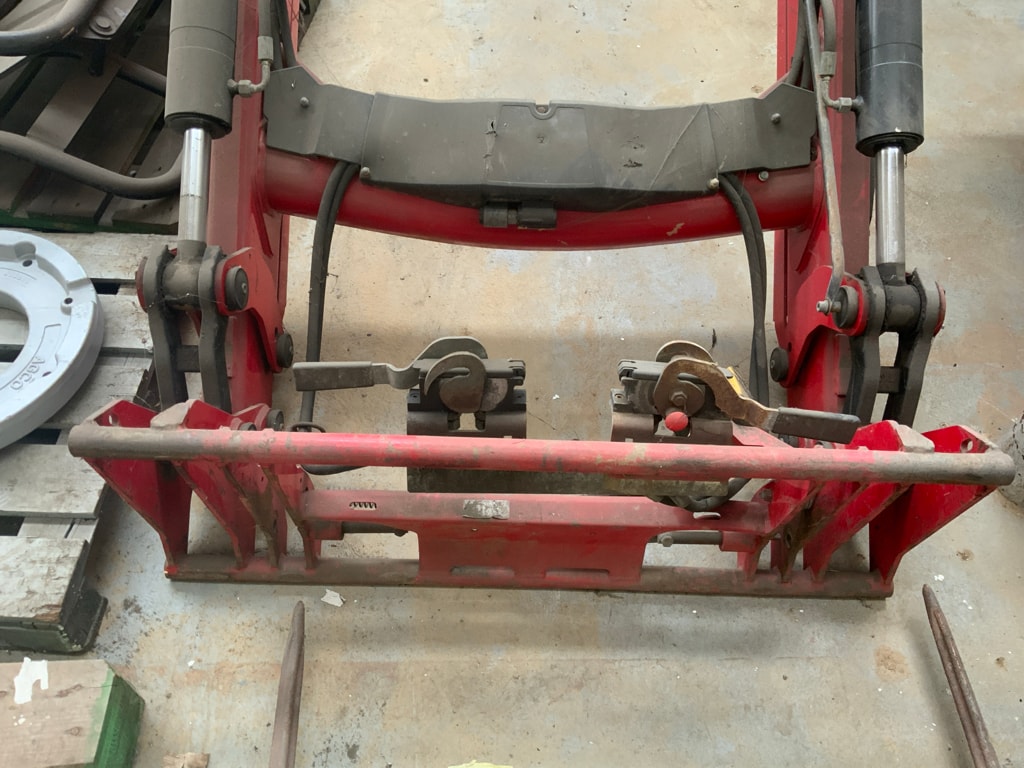 Chargeur Frontal MASSEY FERGUSON 966 - photo slide 5