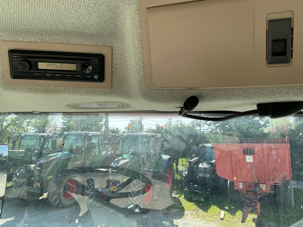 Tracteur FENDT 824 VARIO PROFI + - photo slide 16